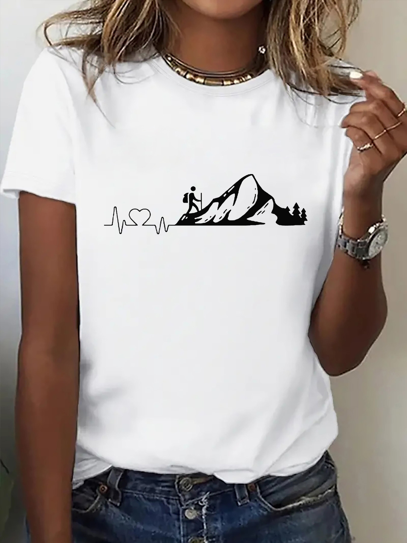 Outdoor Adventure Films - Camiseta de manga corta para mujer